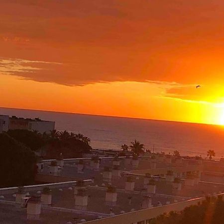 Appartement Vue Mer Au Lavandou Le Lavandou Kültér fotó