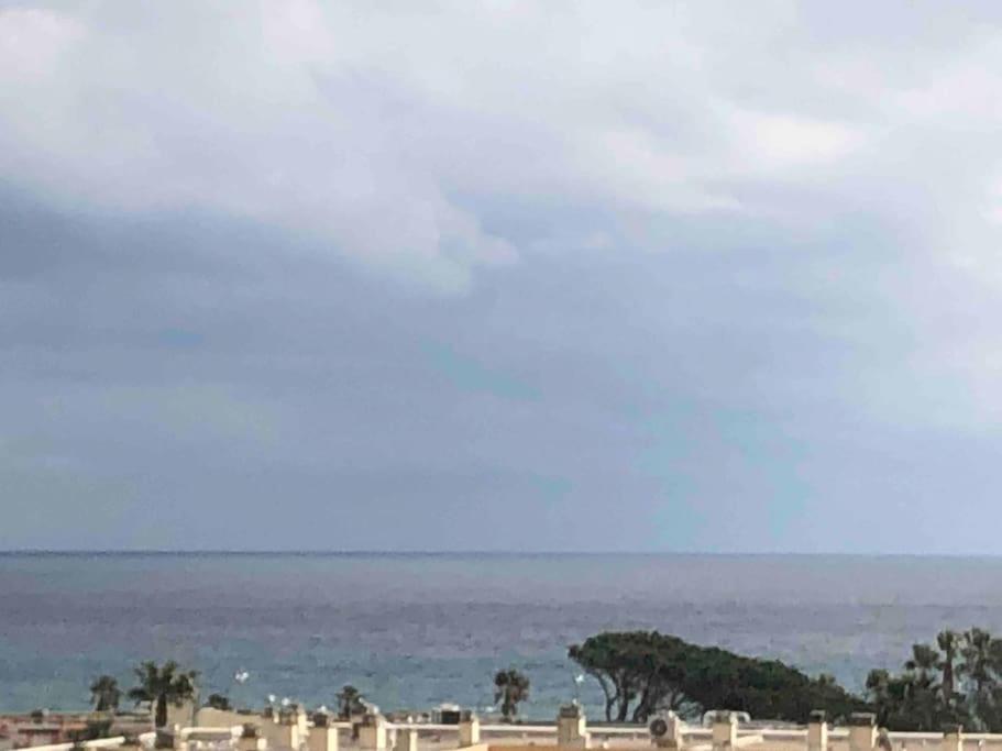 Appartement Vue Mer Au Lavandou Le Lavandou Kültér fotó