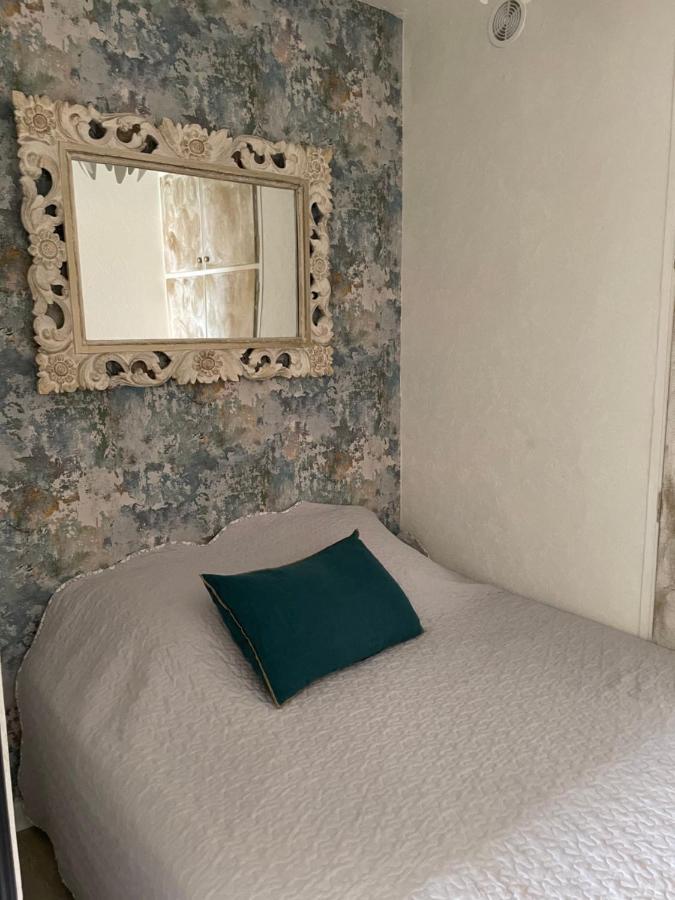 Appartement Vue Mer Au Lavandou Le Lavandou Kültér fotó